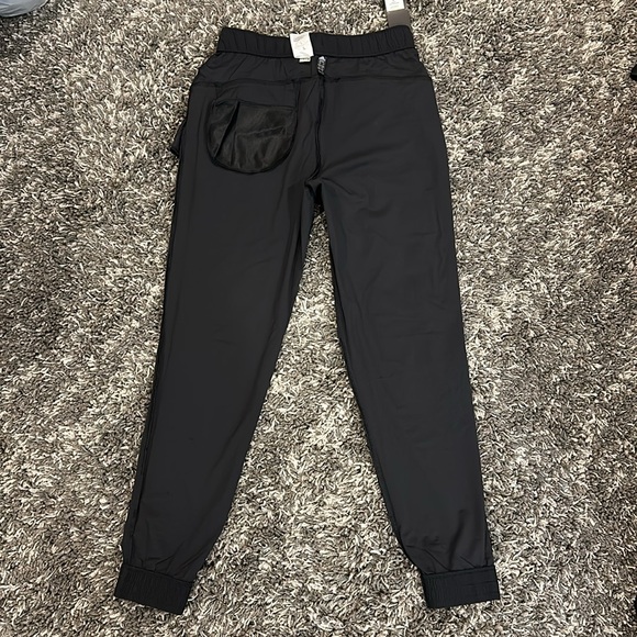 New ADIDAS Light weight / Thin Golf Essential Joggers in Black - Picture 5 of 14